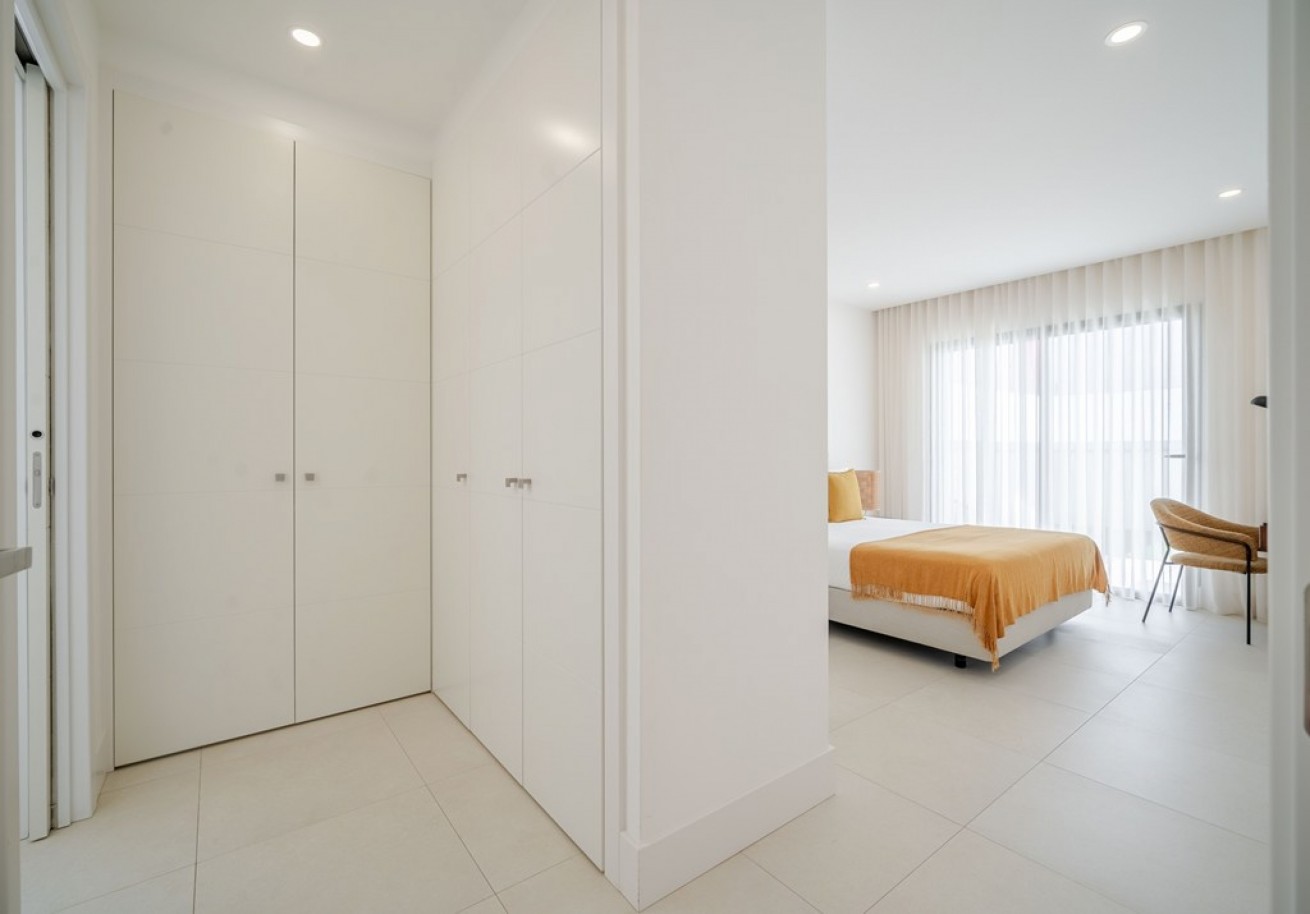 3-bedroom Apartment with pool for sale in Portimão, Algarve, Portugal_359475