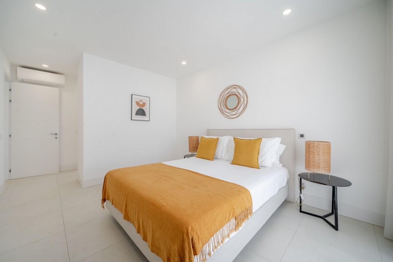 3-bedroom Apartment with pool for sale in Portimão, Algarve, Portugal_359477