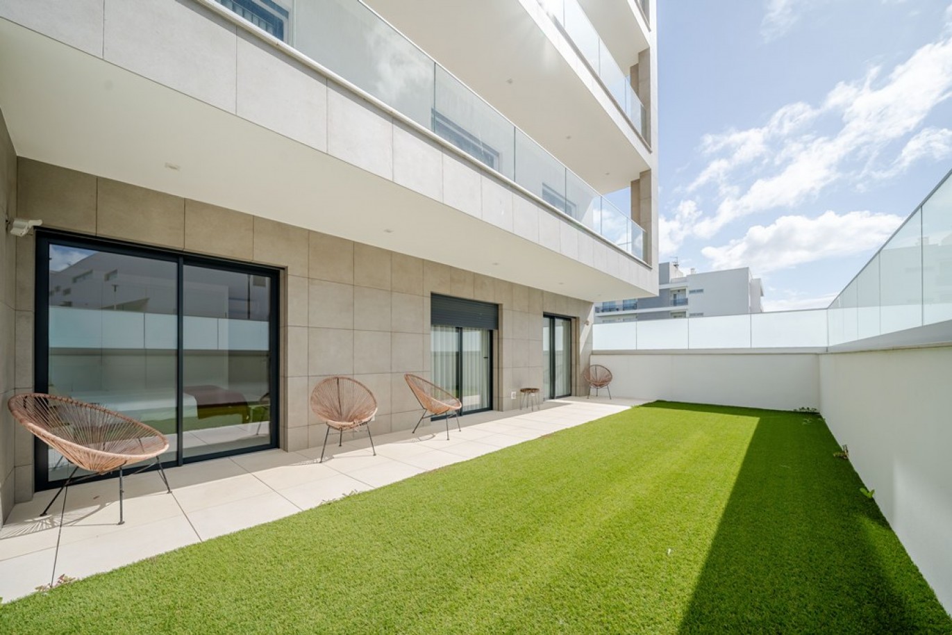 3-bedroom Apartment with pool for sale in Portimão, Algarve, Portugal_359481