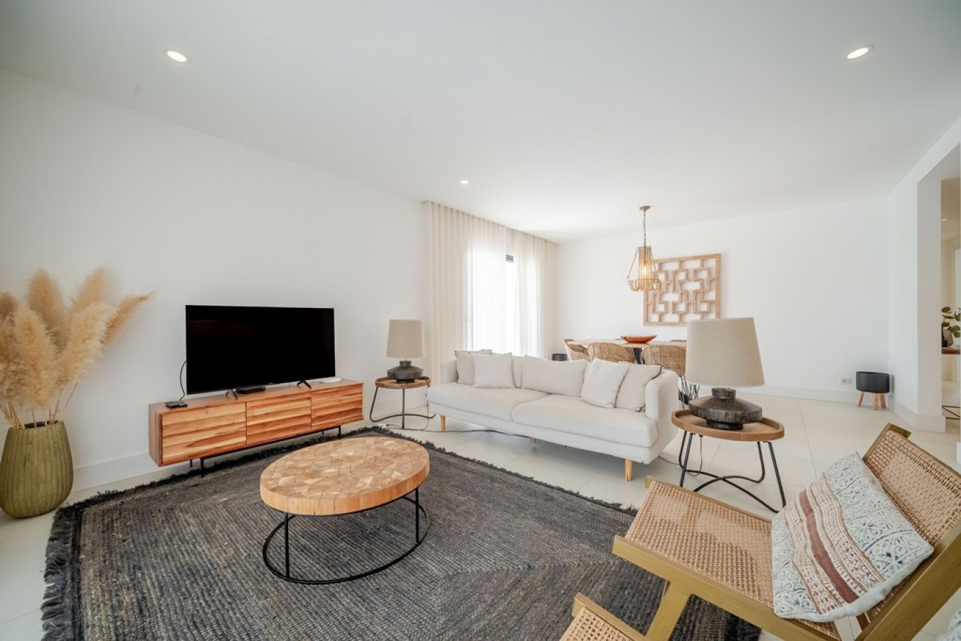 3-bedroom Apartment with pool for sale in Portimão, Algarve, Portugal_359484