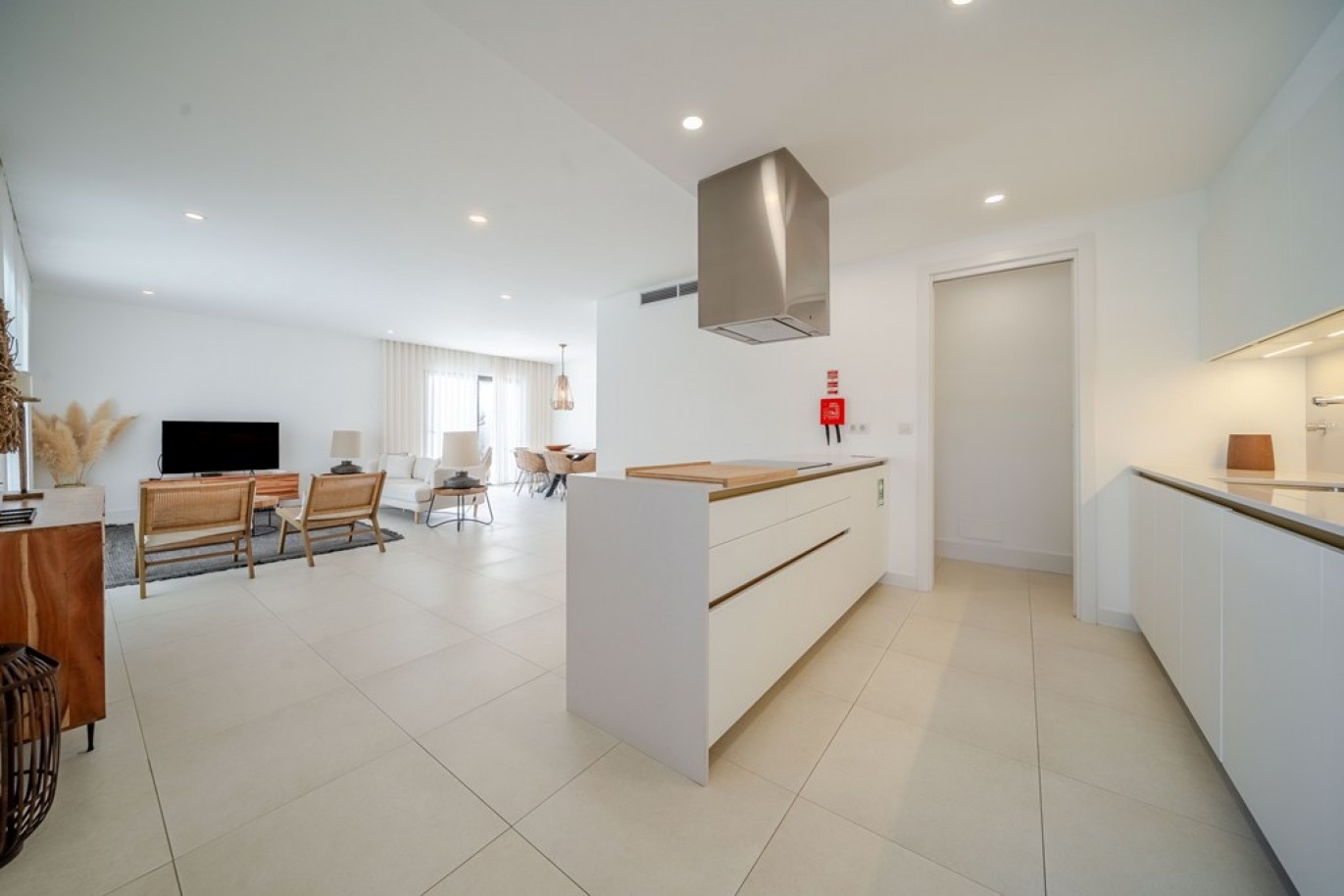 3-bedroom Apartment with pool for sale in Portimão, Algarve, Portugal_359488