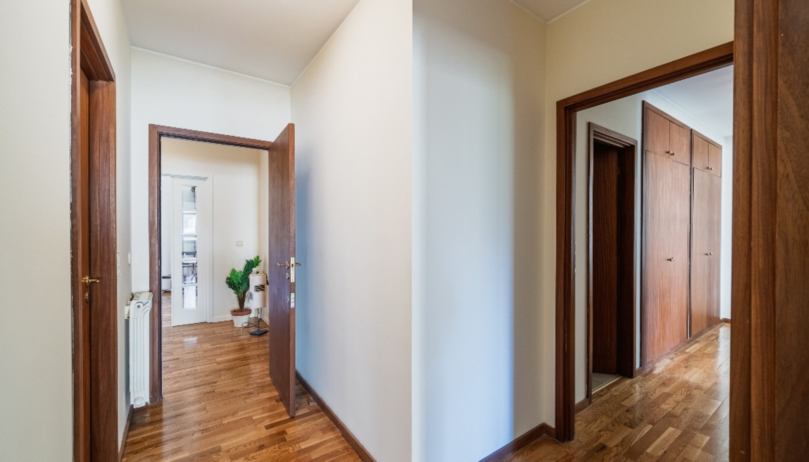 Appartement de 3 chambres avec balcon à louer à Porto, Portugal_359647