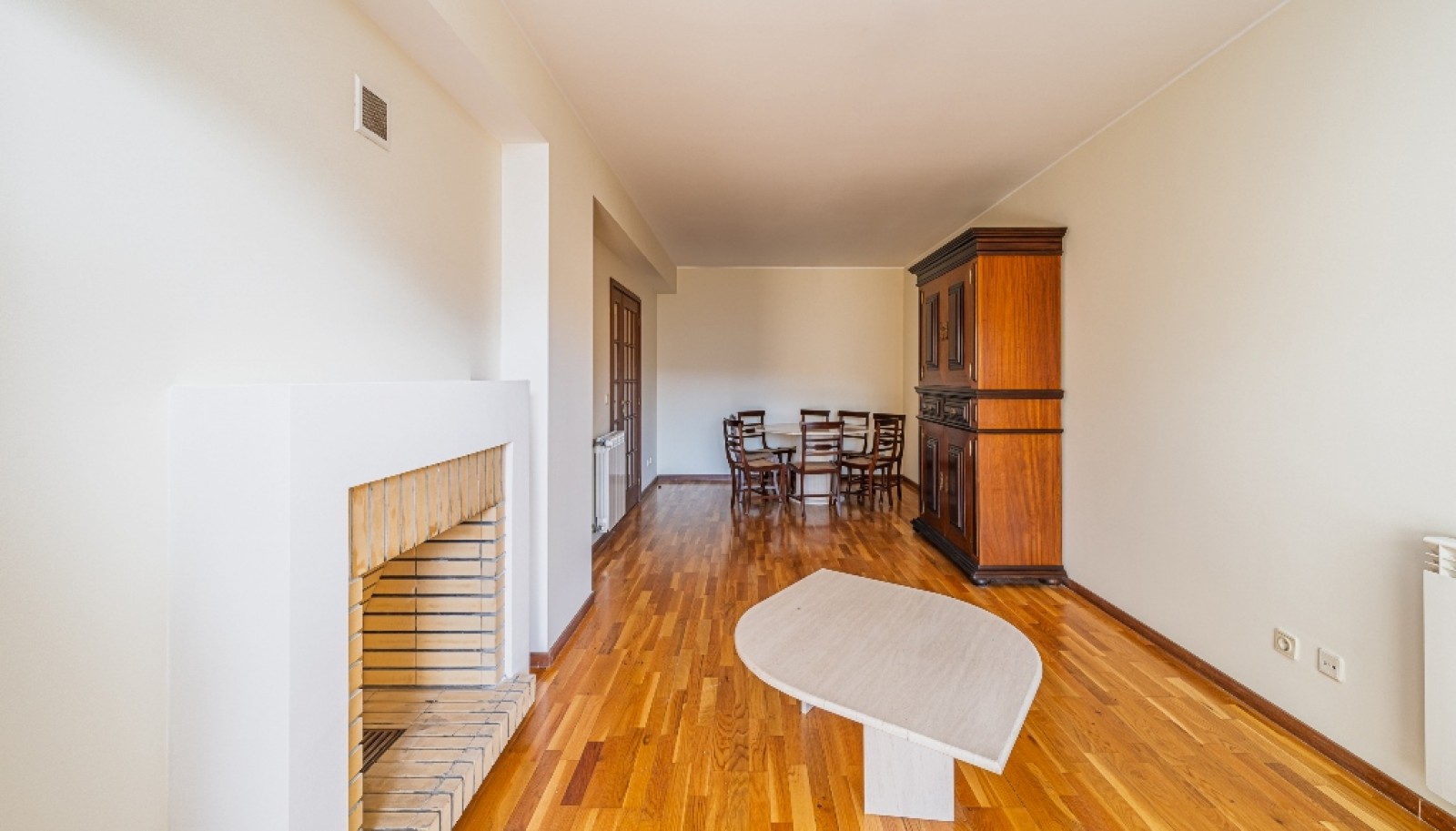 Appartement de 3 chambres avec balcon à louer à Porto, Portugal_359658