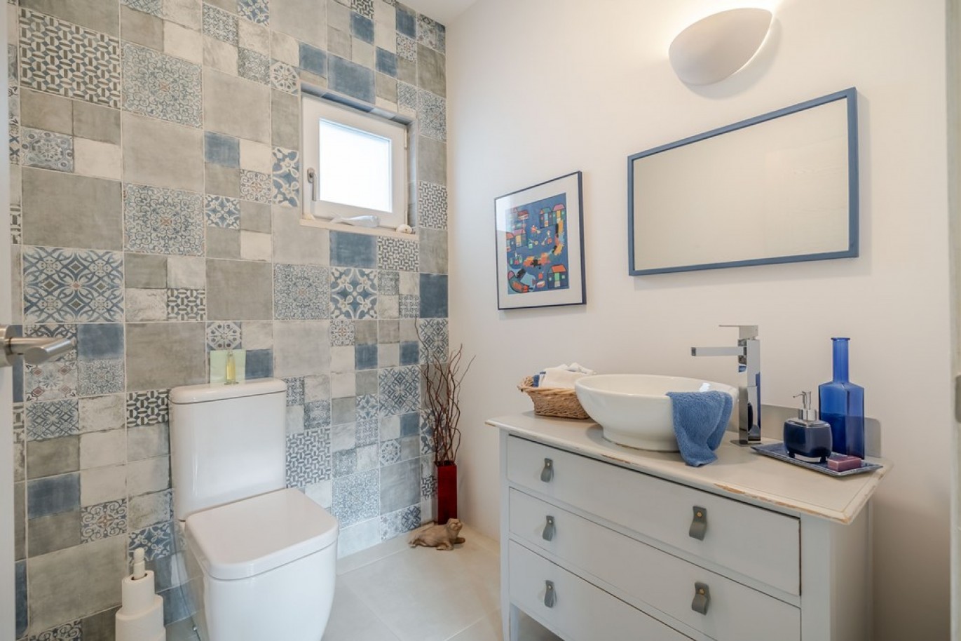 Luxury 3-bedroom villa with pool, for sale in Loulé, Algarve, Portugal_359680