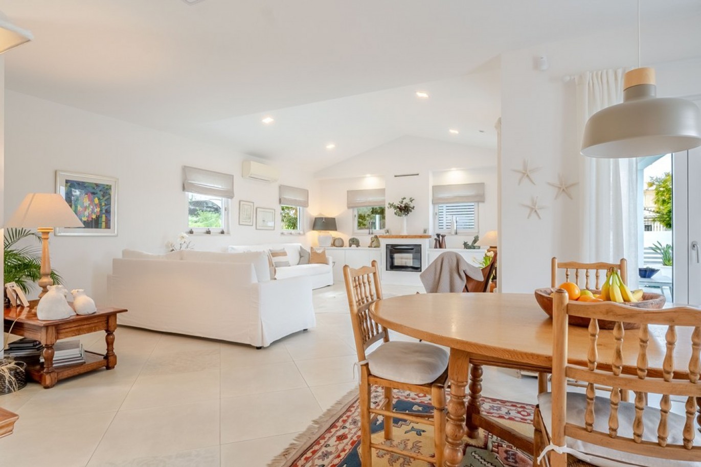 Luxury 3-bedroom villa with pool, for sale in Loulé, Algarve, Portugal_359689