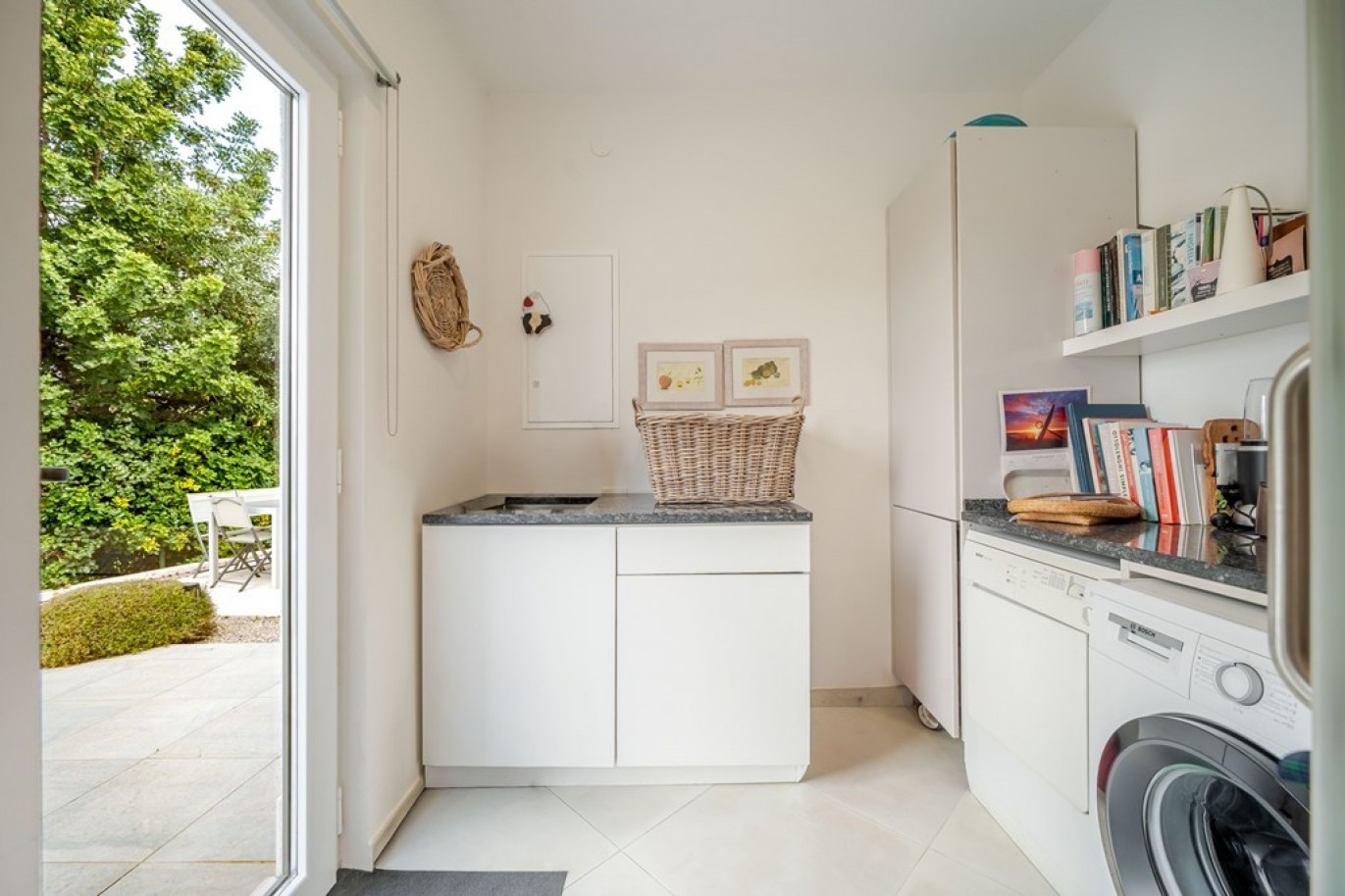 Luxury 3-bedroom villa with pool, for sale in Loulé, Algarve, Portugal_359694