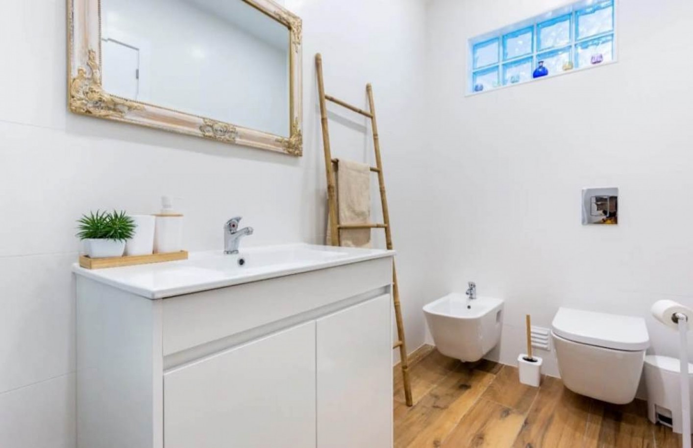 Villa tradicional 2 dormitorios en venta en Budens, Algarve, Portugal_359761