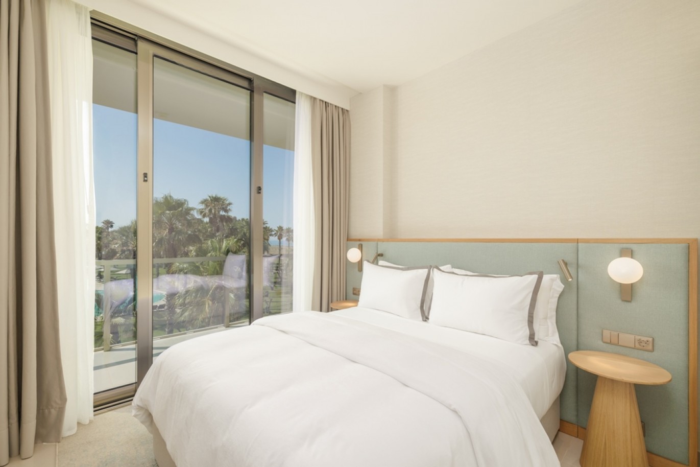 Apartamento T3 à venda com acesso direto à praia dos Salgados, Algarve_359959