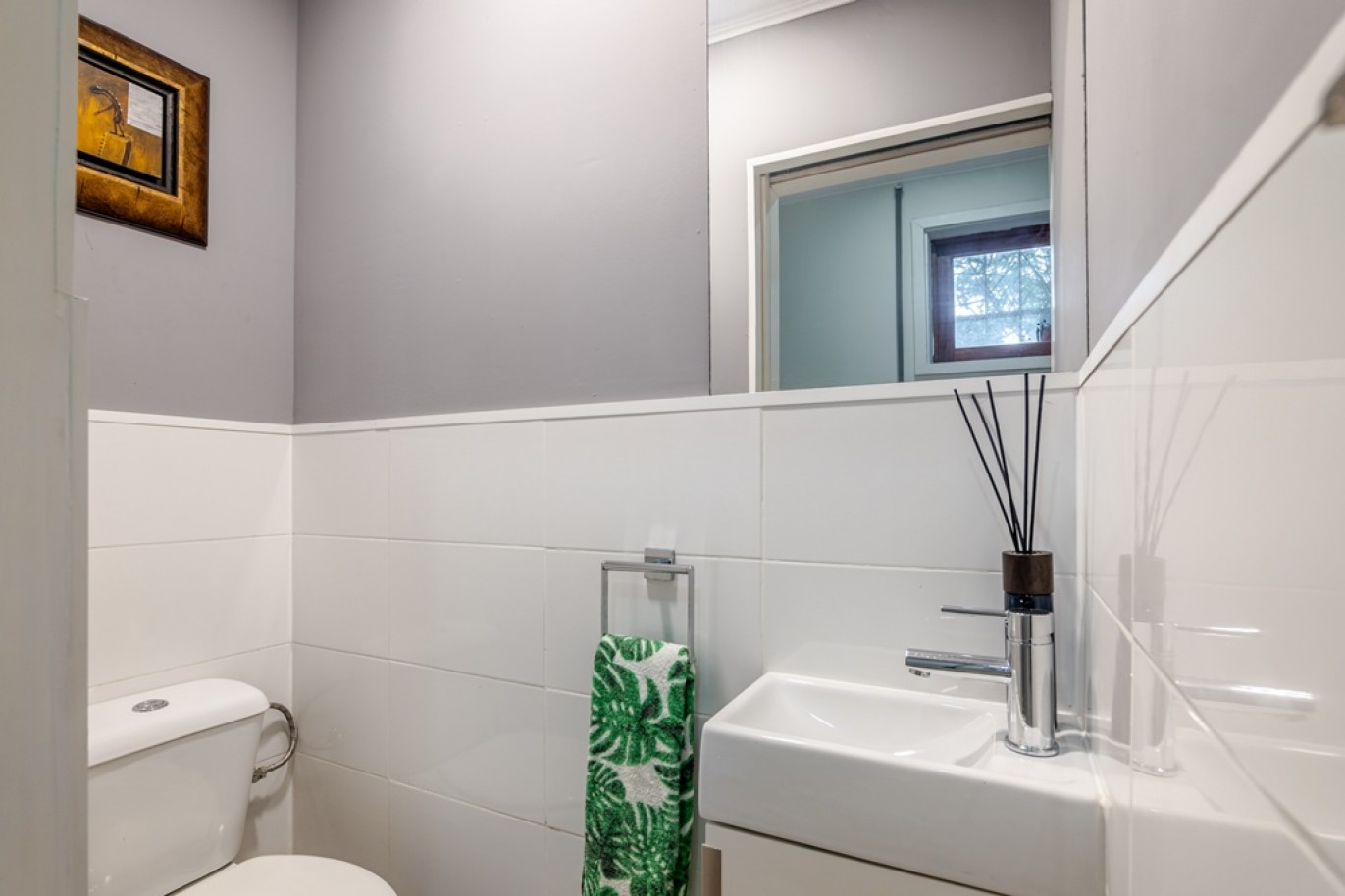 Villa with garden and pool for sale in Leça da Palmeira, Portugal_361621