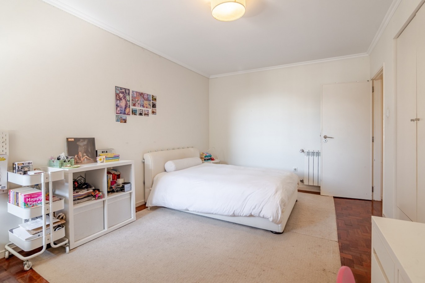 Villa with garden and pool for sale in Leça da Palmeira, Portugal_361645