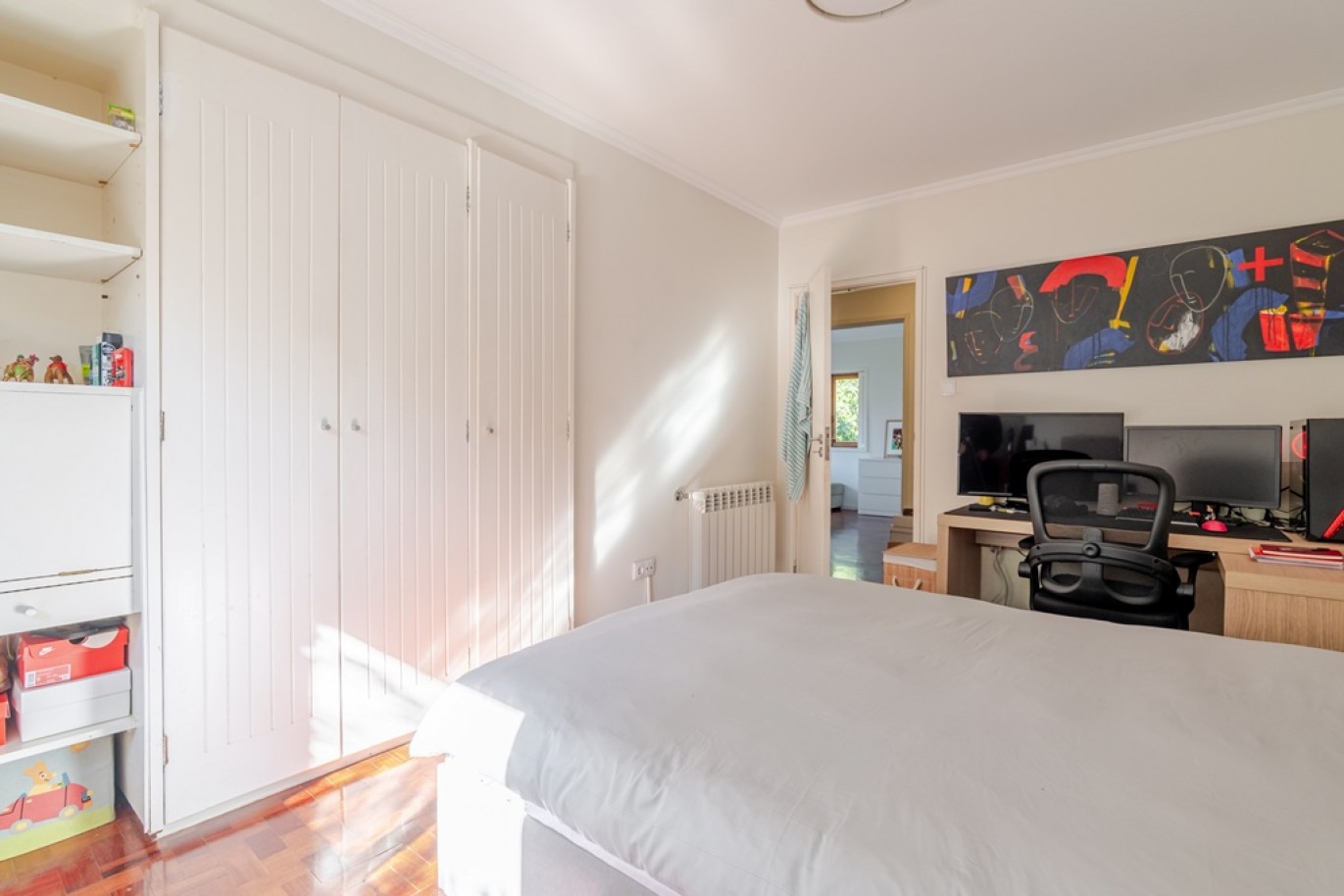 Villa with garden and pool for sale in Leça da Palmeira, Portugal_361648