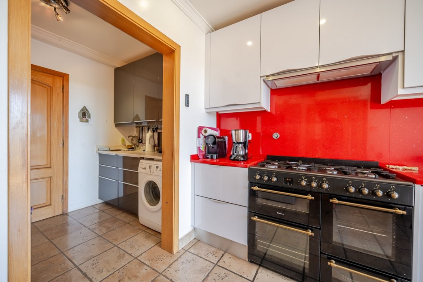 3-bedroom Villa, sea view and pool for sale in Lagos, Algarve,Portugal_361675