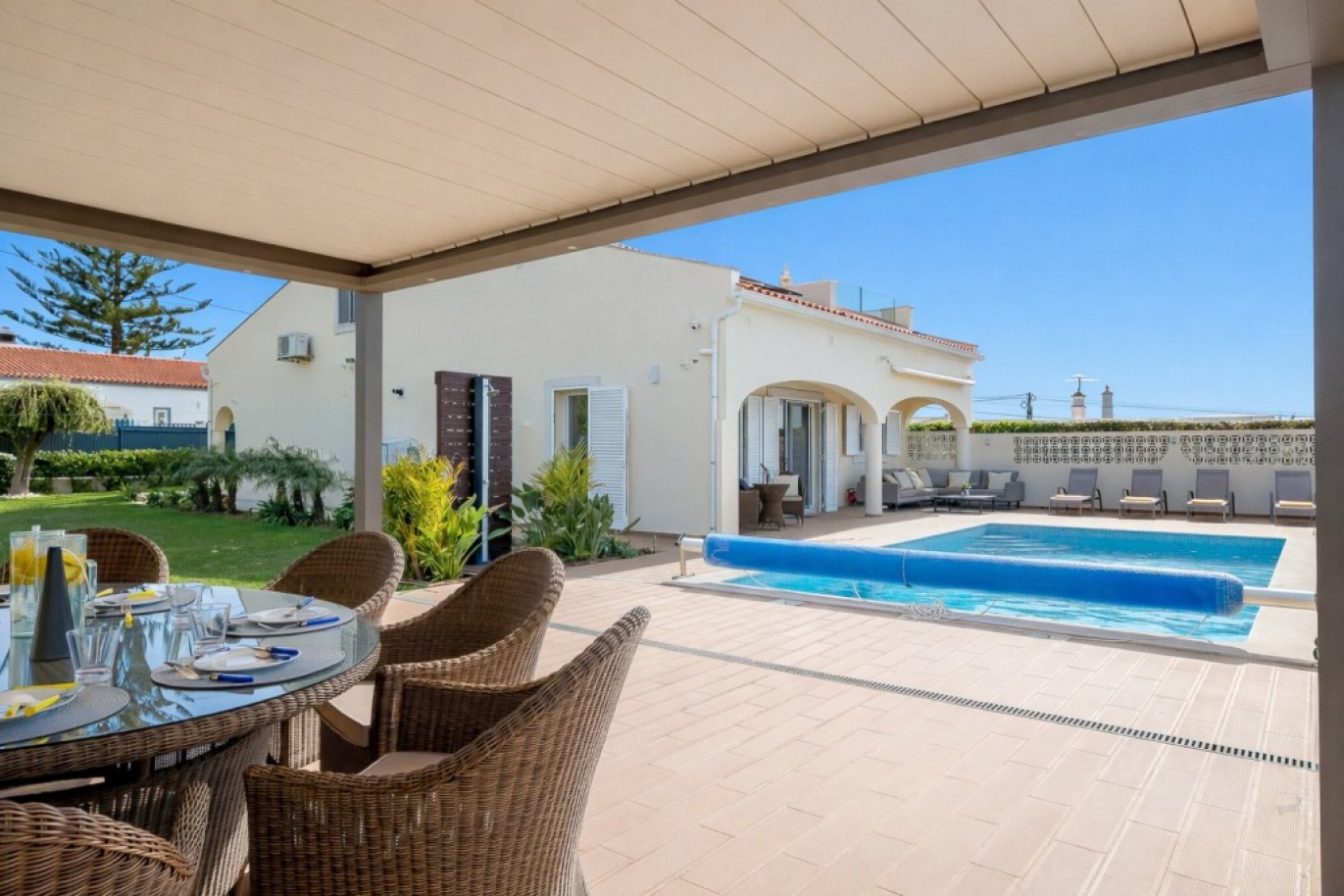 Villa de 4 chambres avec piscine à vendre à Guia, Algarve, Portugal_361839