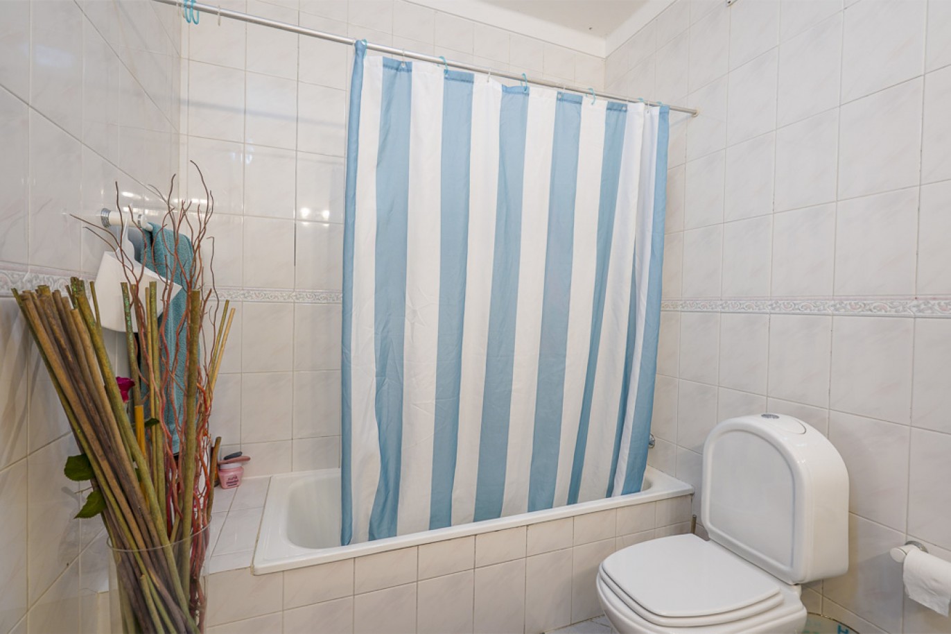 3-bedroom apartment, terrace, for sale, Quarteira, Algarve, Portugal_361864