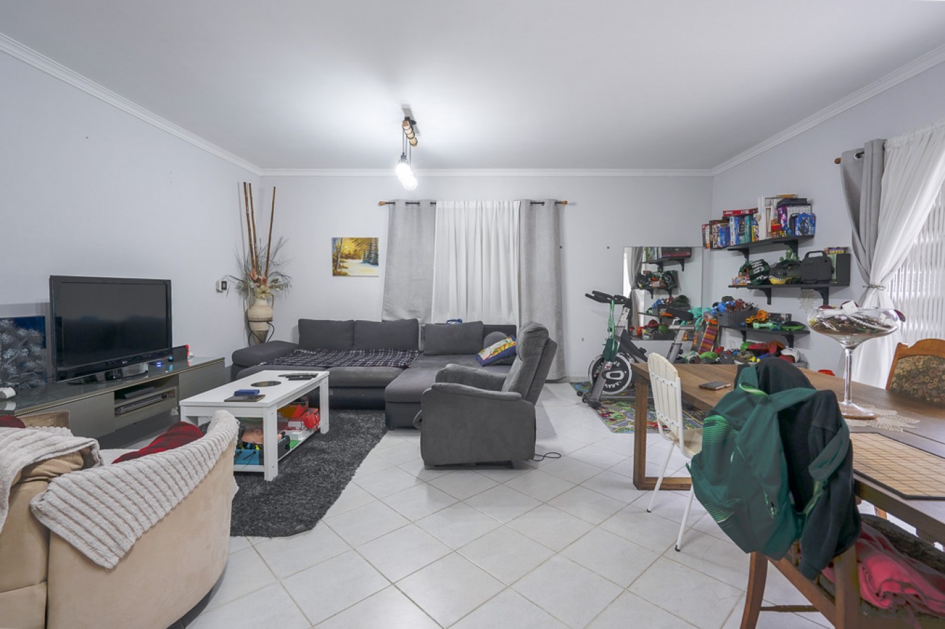 3-bedroom apartment, terrace, for sale, Quarteira, Algarve, Portugal_361875