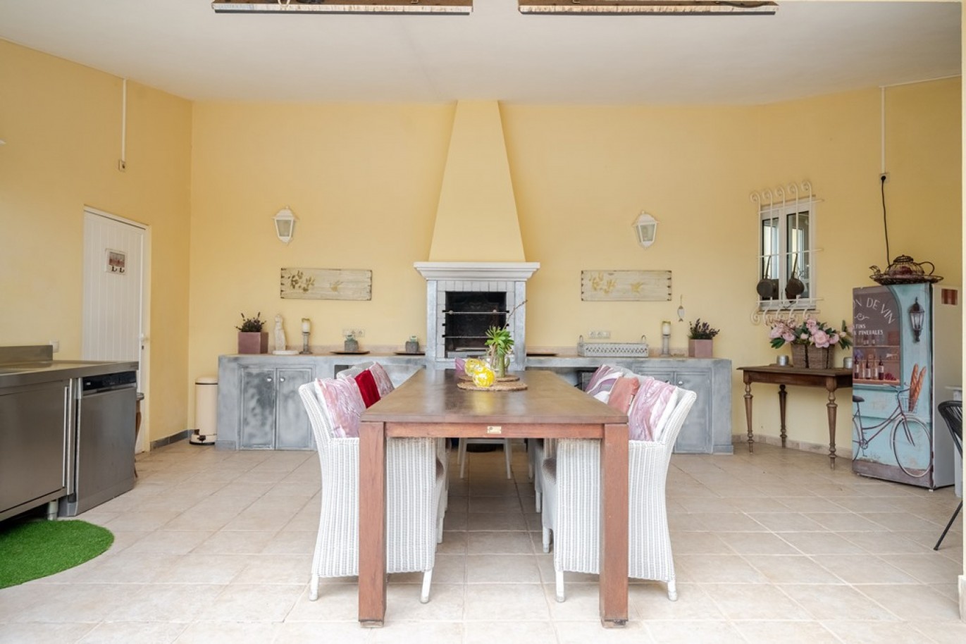 Fantastic 4-bedroom Villa with pool for sale Lagos, Algarve, Portugal_361922