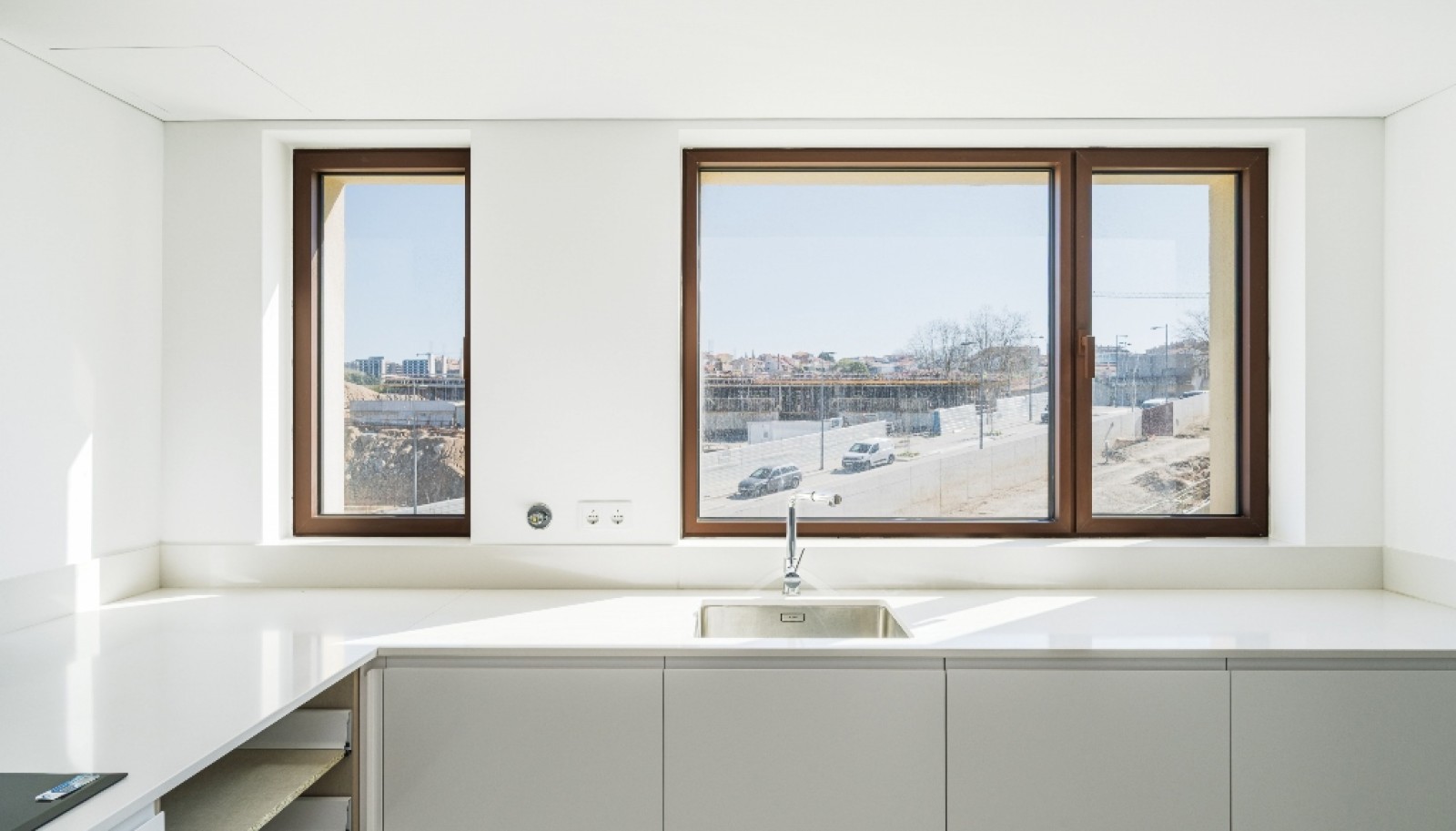 Wohnung zu verkaufen mit balkone in Wohnanlage in Vila Nova de Gaia, Portugal_361945