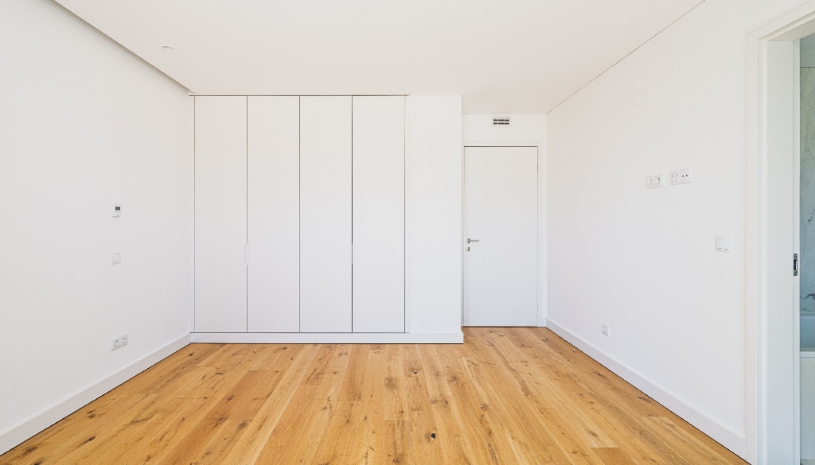 Wohnung mit Balkone in exklusiver Wohnanlage in Gaia, Portugal_361980