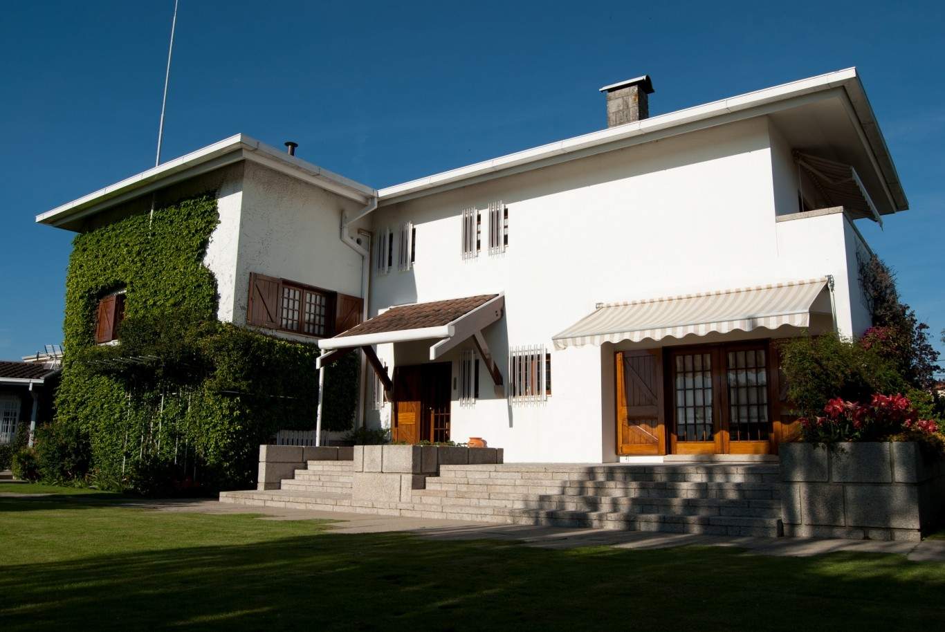 Sale of villa of 4 fronts with garden, Ermesinde, Porto, Portugal _36202