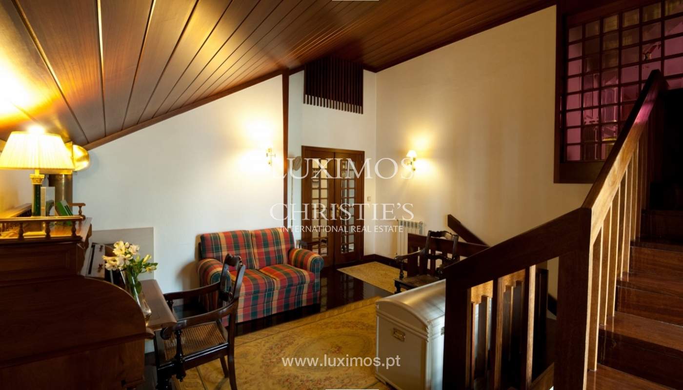 Sale of villa of 4 fronts with garden, Ermesinde, Porto, Portugal _36220