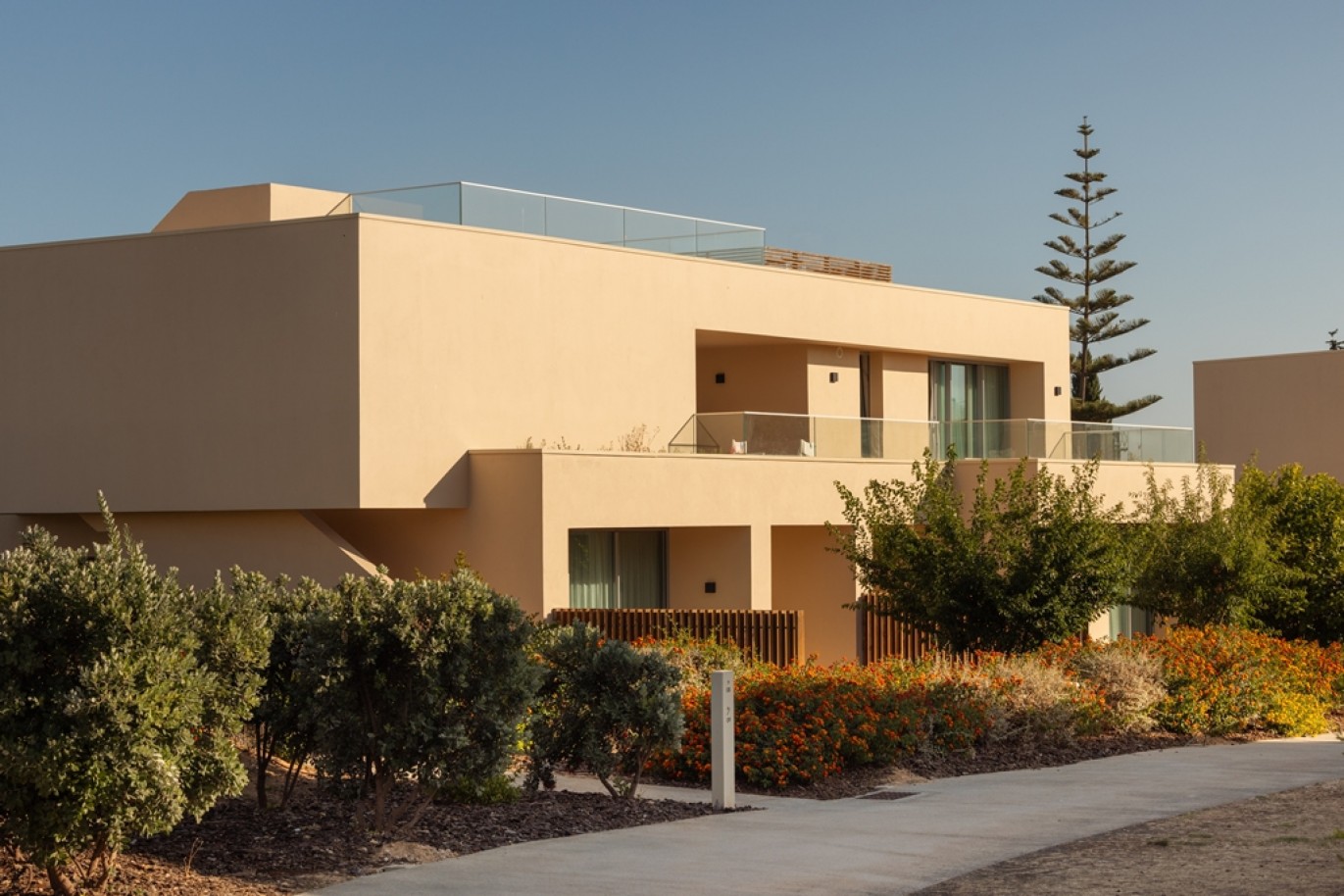 2-bedroom Apartment with terrace for sale Porches, Algarve, Portugal_362269