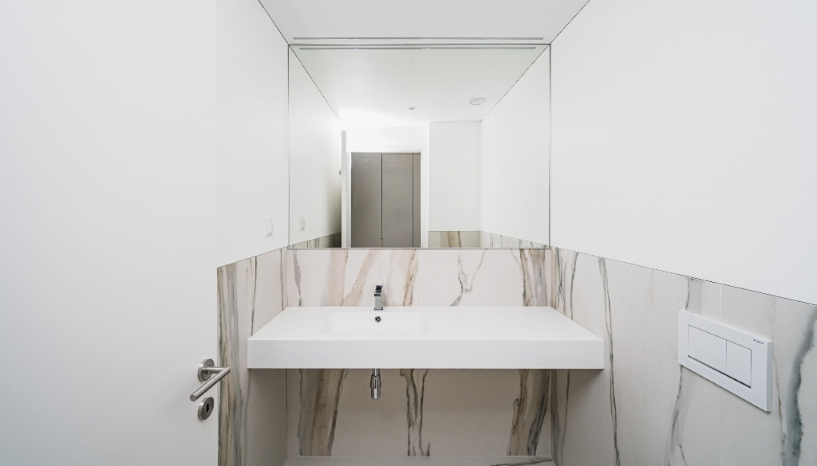 Apartamento com varandas em condomínio exclusico em Gaia, Portugal _362439