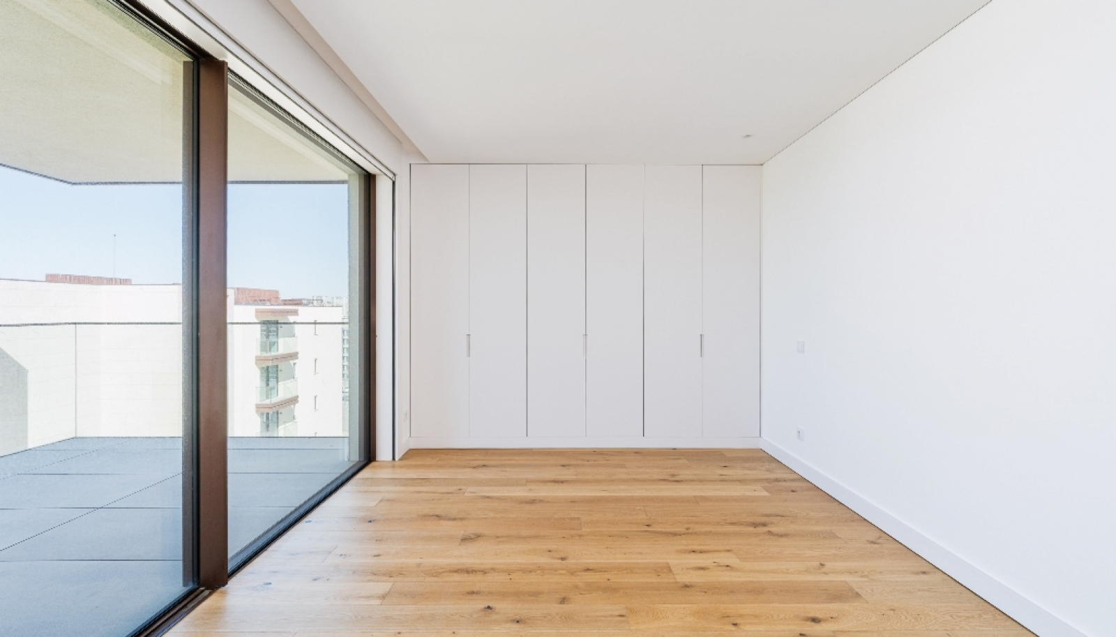 Apartamento com varandas em condomínio exclusico em Gaia, Portugal _362458