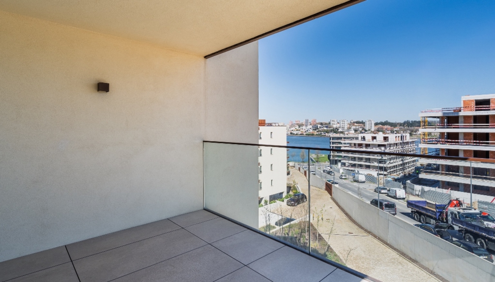 Apartamento com varandas em condomínio exclusico em Gaia, Portugal _362464