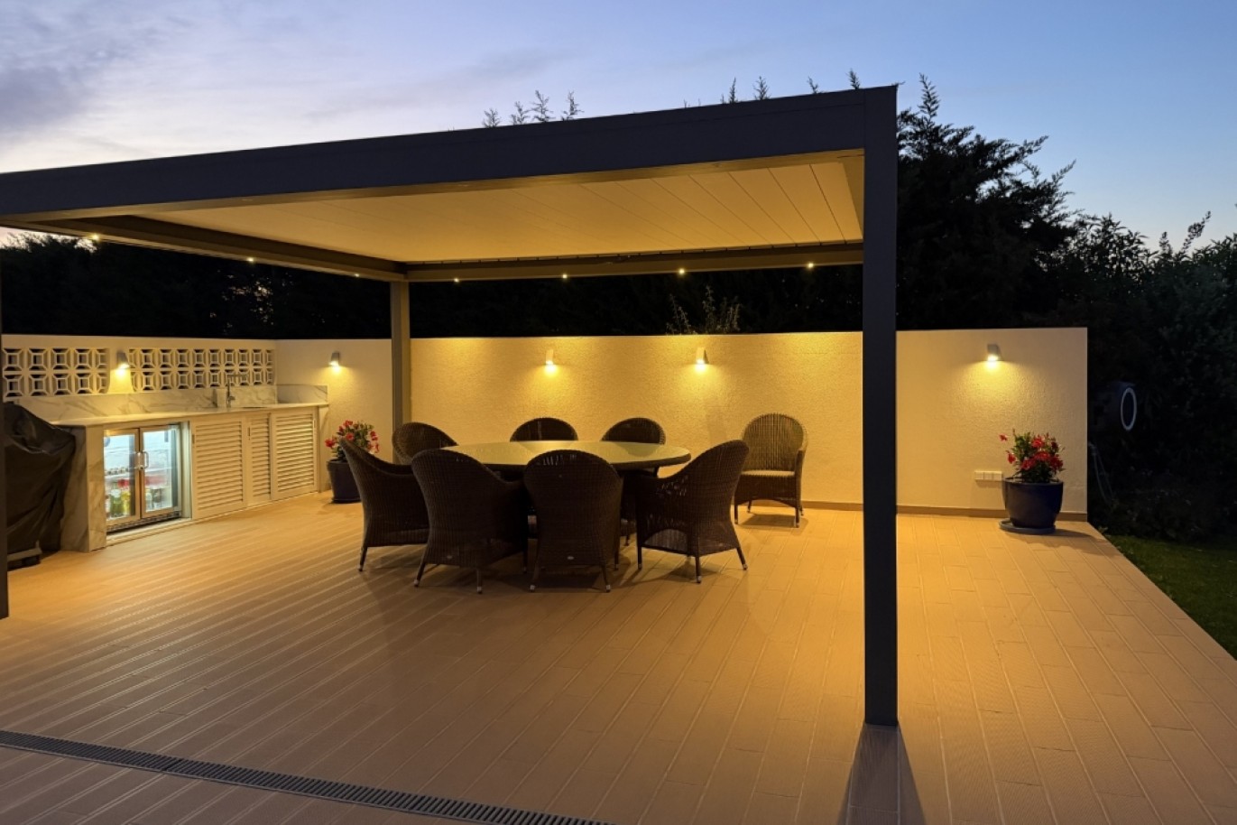 Villa de 5 dormitorios con piscina en venta en Guia, Algarve, Portugal_362593