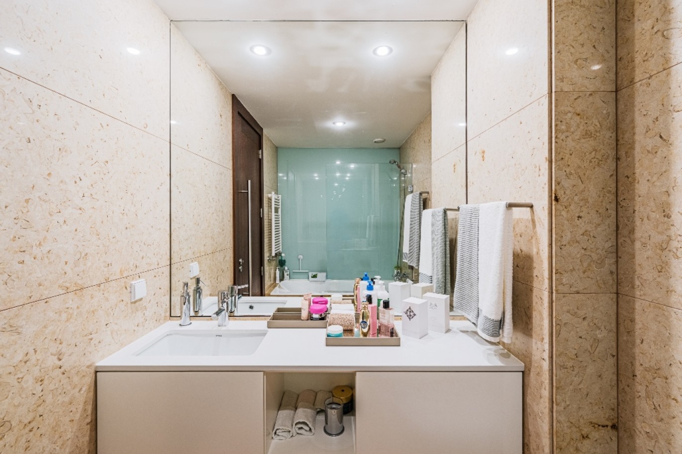 Appartement de 4 chambres avec balcons et vues sur mer à Gaia, Portugal_362609