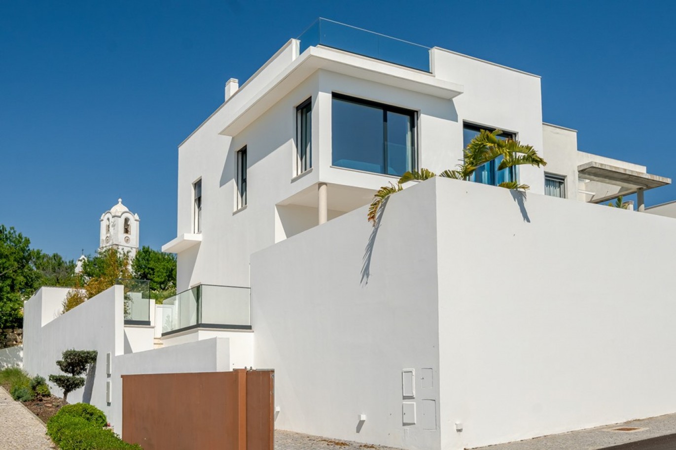 3-bedroom villa, with sea view, for sale in the Algarve, Portugal_362643