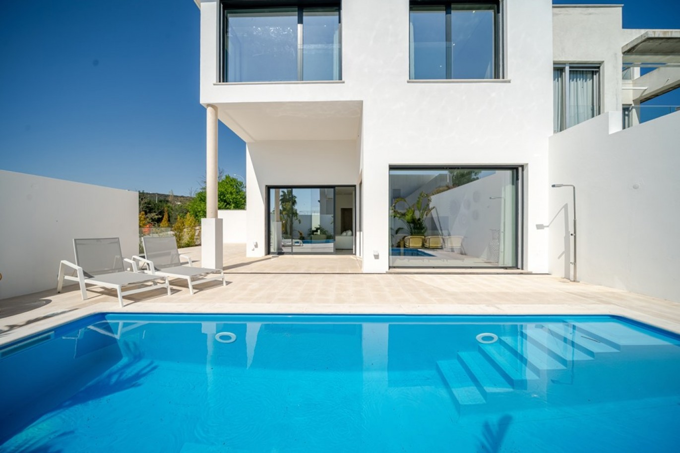 3-bedroom villa, with sea view, for sale in the Algarve, Portugal_362651