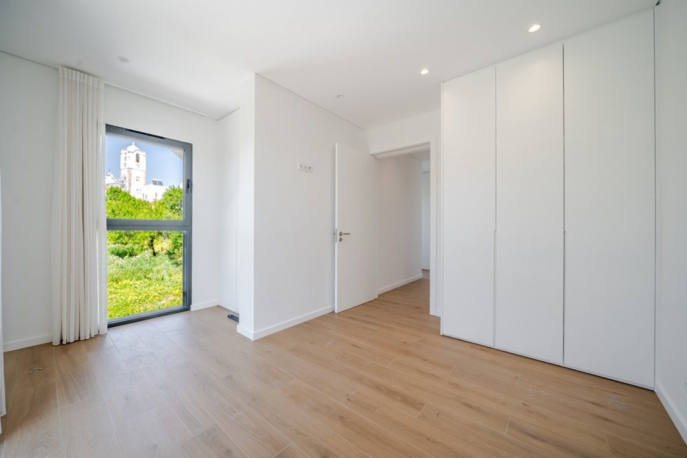 3-bedroom villa, with sea view, for sale in the Algarve, Portugal_362654