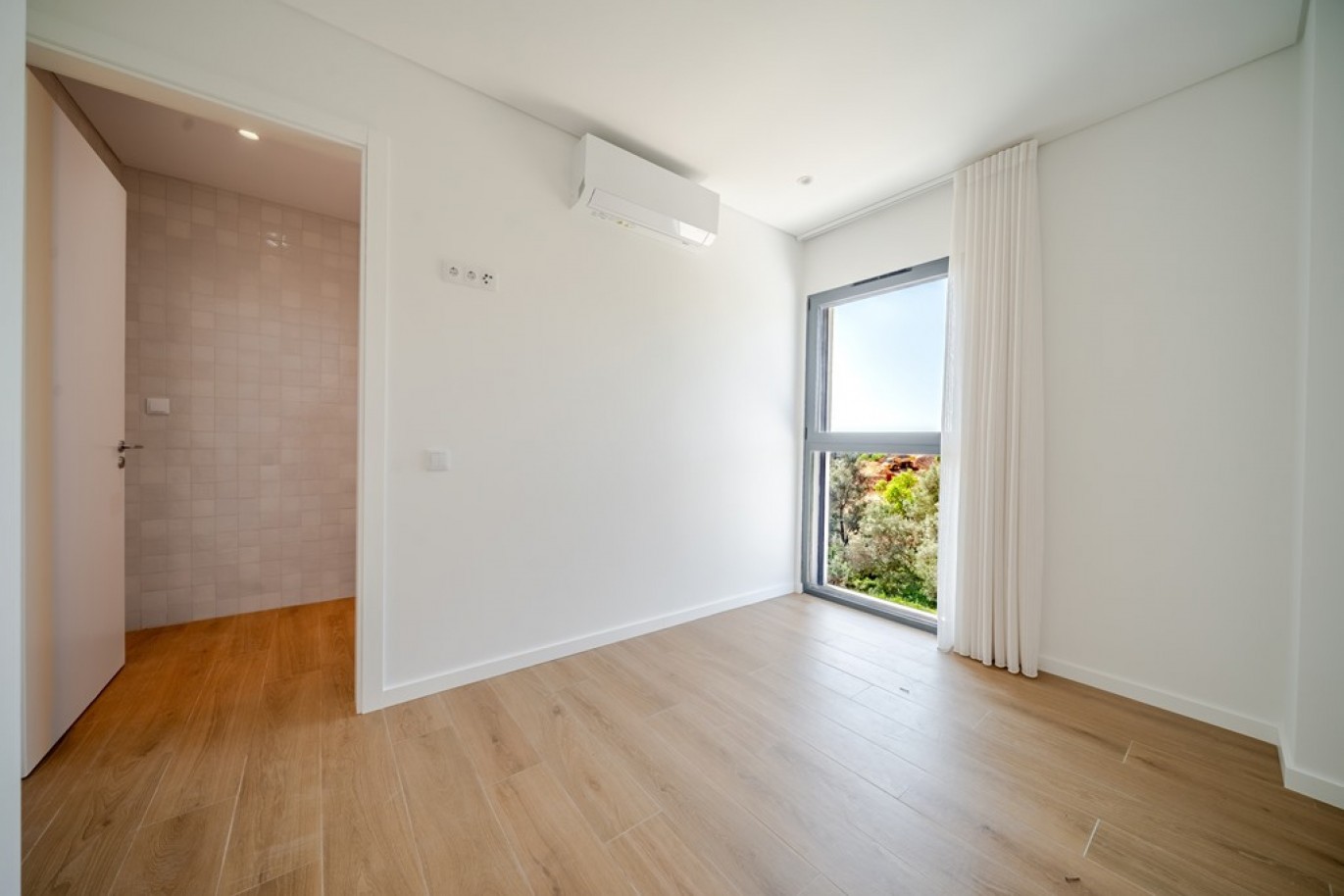 3-bedroom villa, with sea view, for sale in the Algarve, Portugal_362655