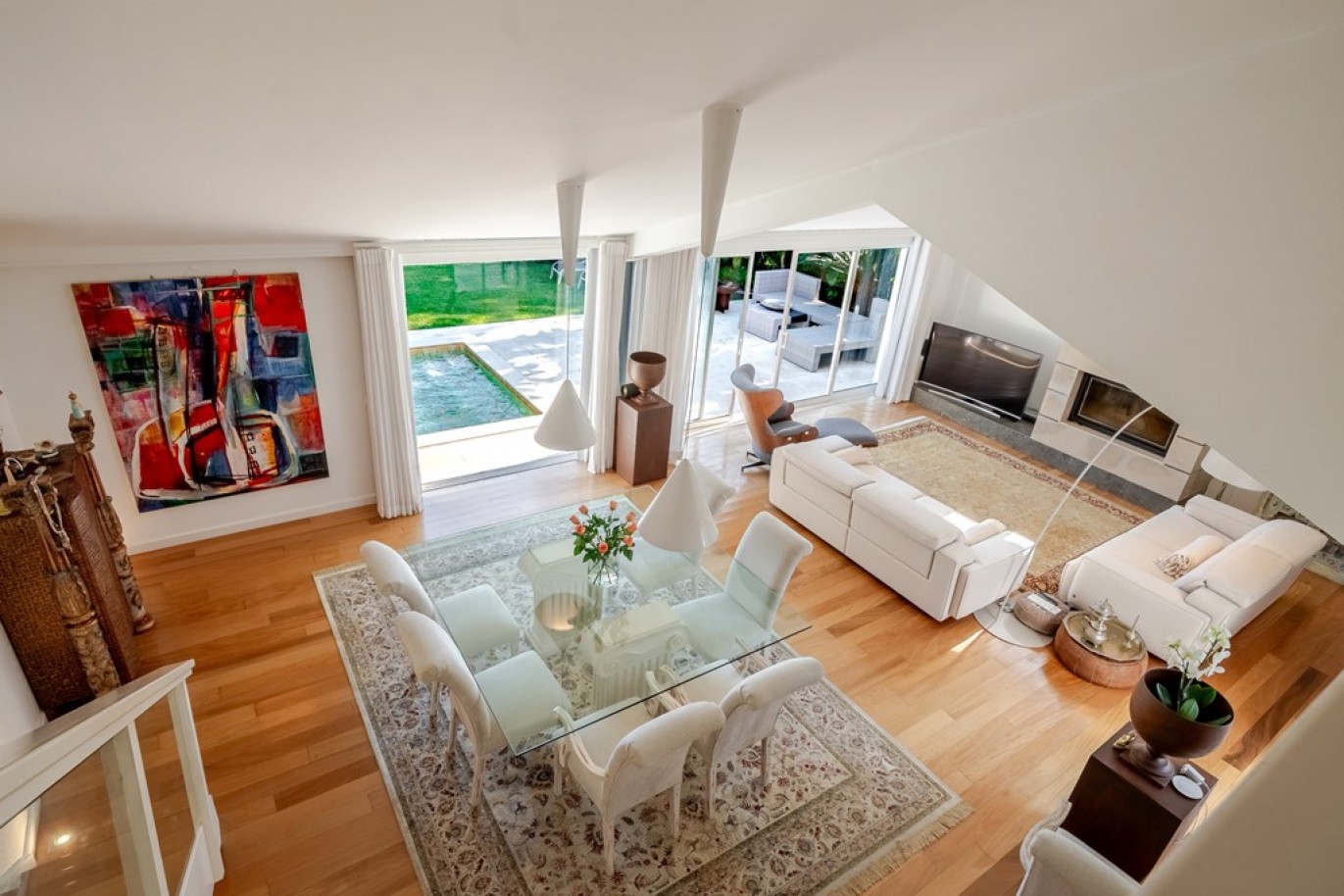 Fantastic 4-bedroom villa for sale in the Golden Triangle, Portugal_362676