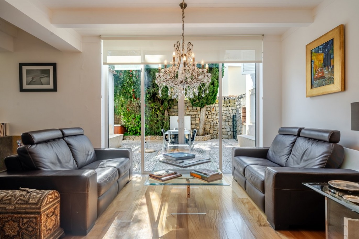 Fantastic 4-bedroom villa for sale in the Golden Triangle, Portugal_362677