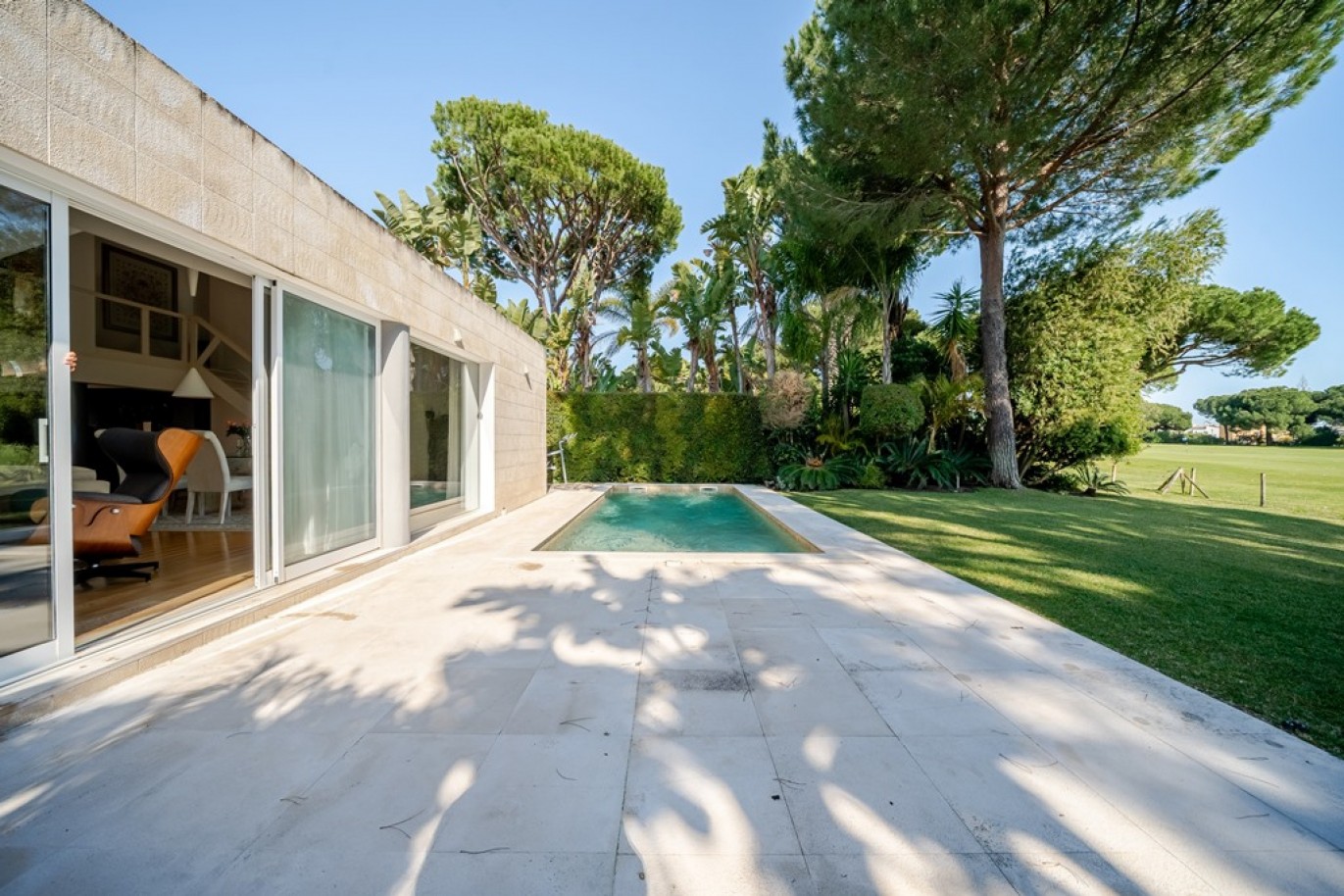 Fantastic 4-bedroom villa for sale in the Golden Triangle, Portugal_362680