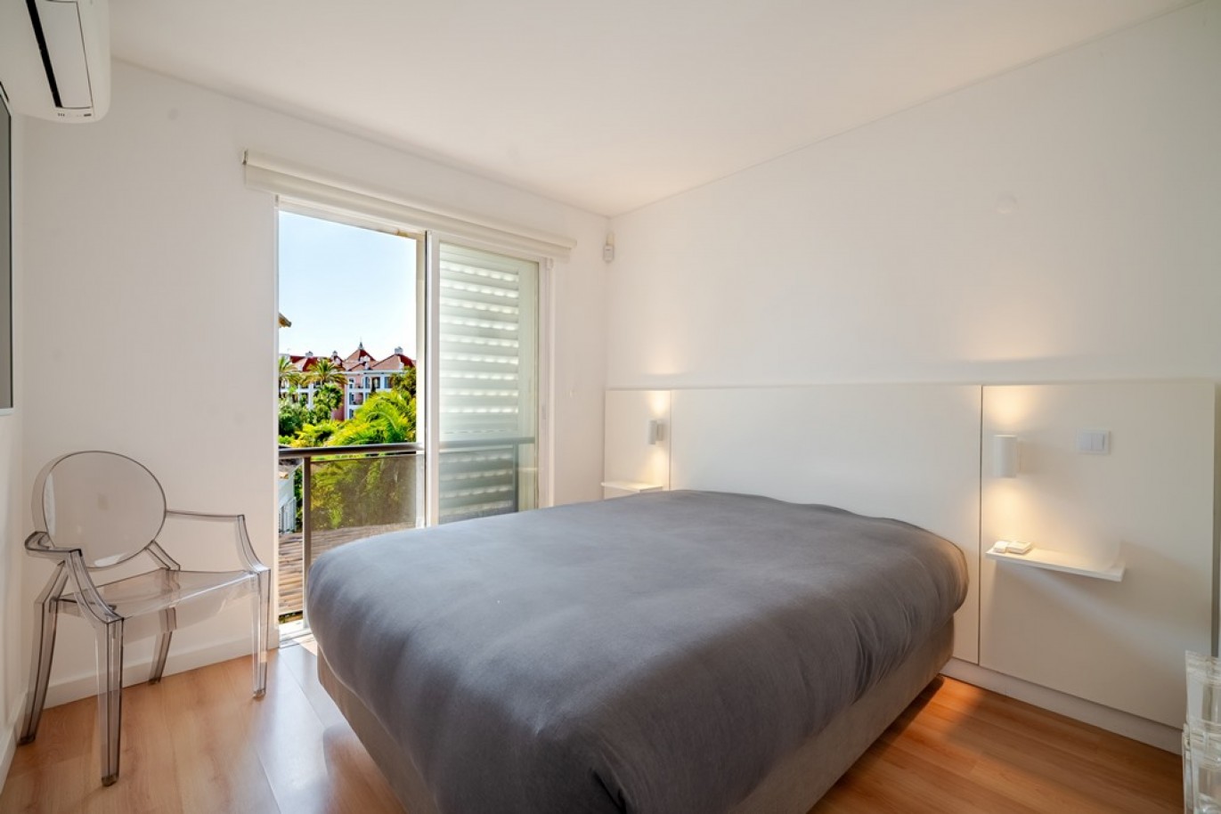 Fantastic 4-bedroom villa for sale in the Golden Triangle, Portugal_362688