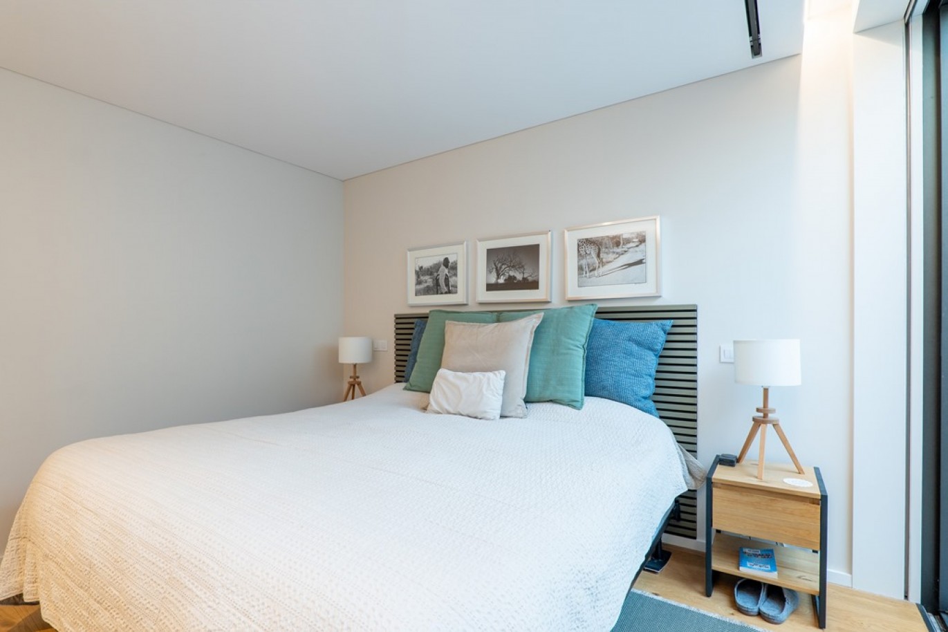 Moradia V3+1 com jardim e piscina para venda em Aldoar no Porto_362742