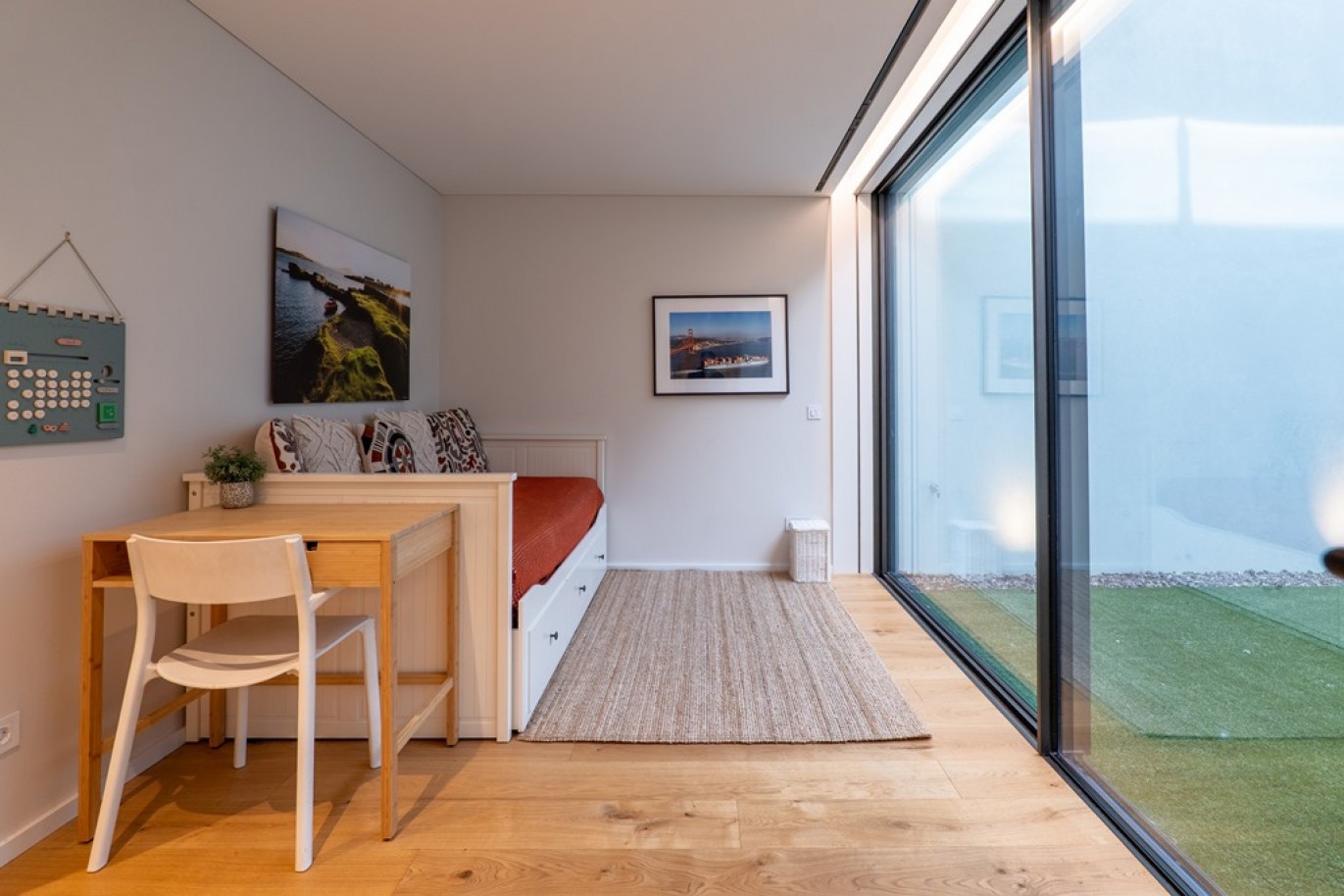 Moradia V3+1 com jardim e piscina para venda em Aldoar no Porto_362754