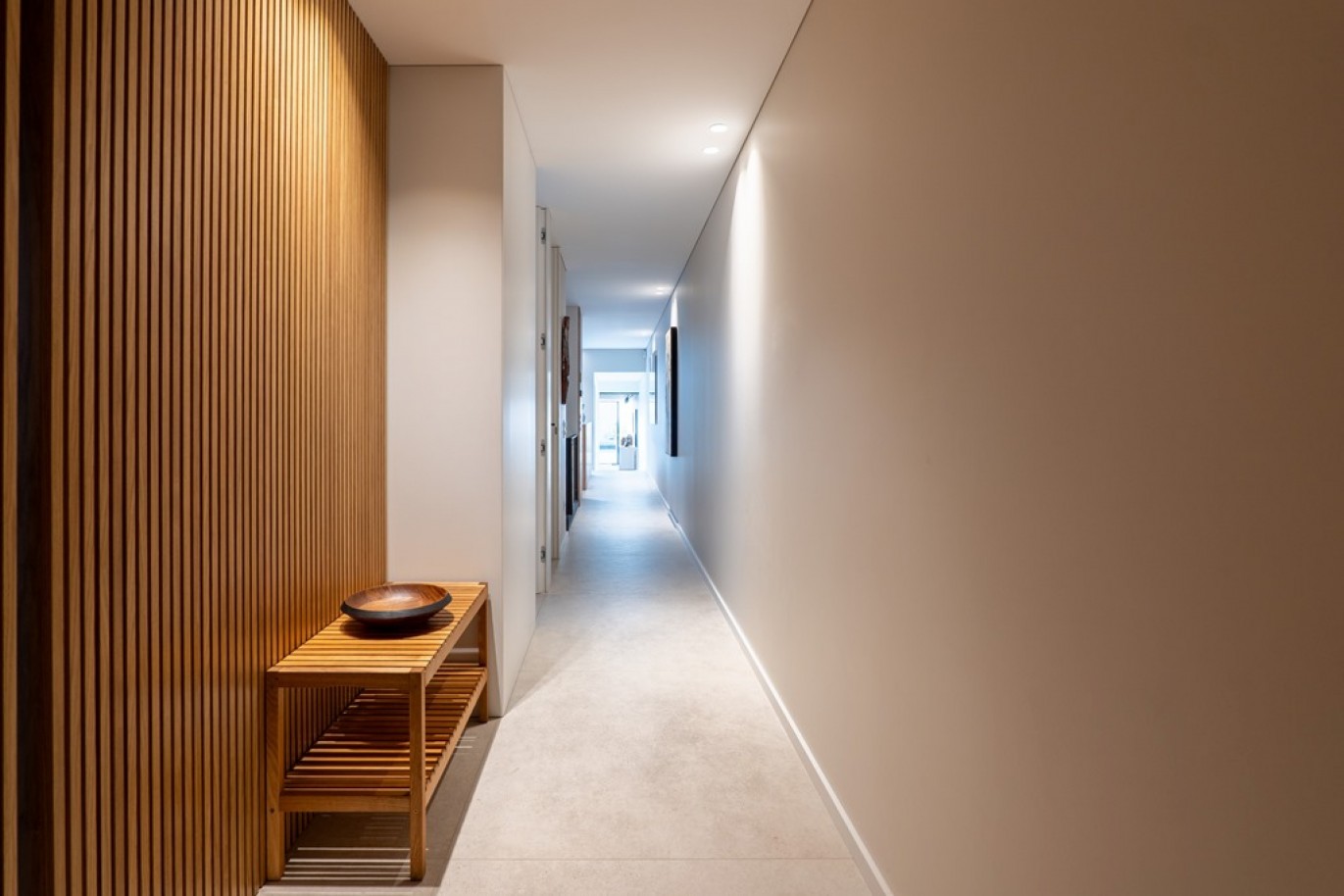 Moradia V3+1 com jardim e piscina para venda em Aldoar no Porto_362770