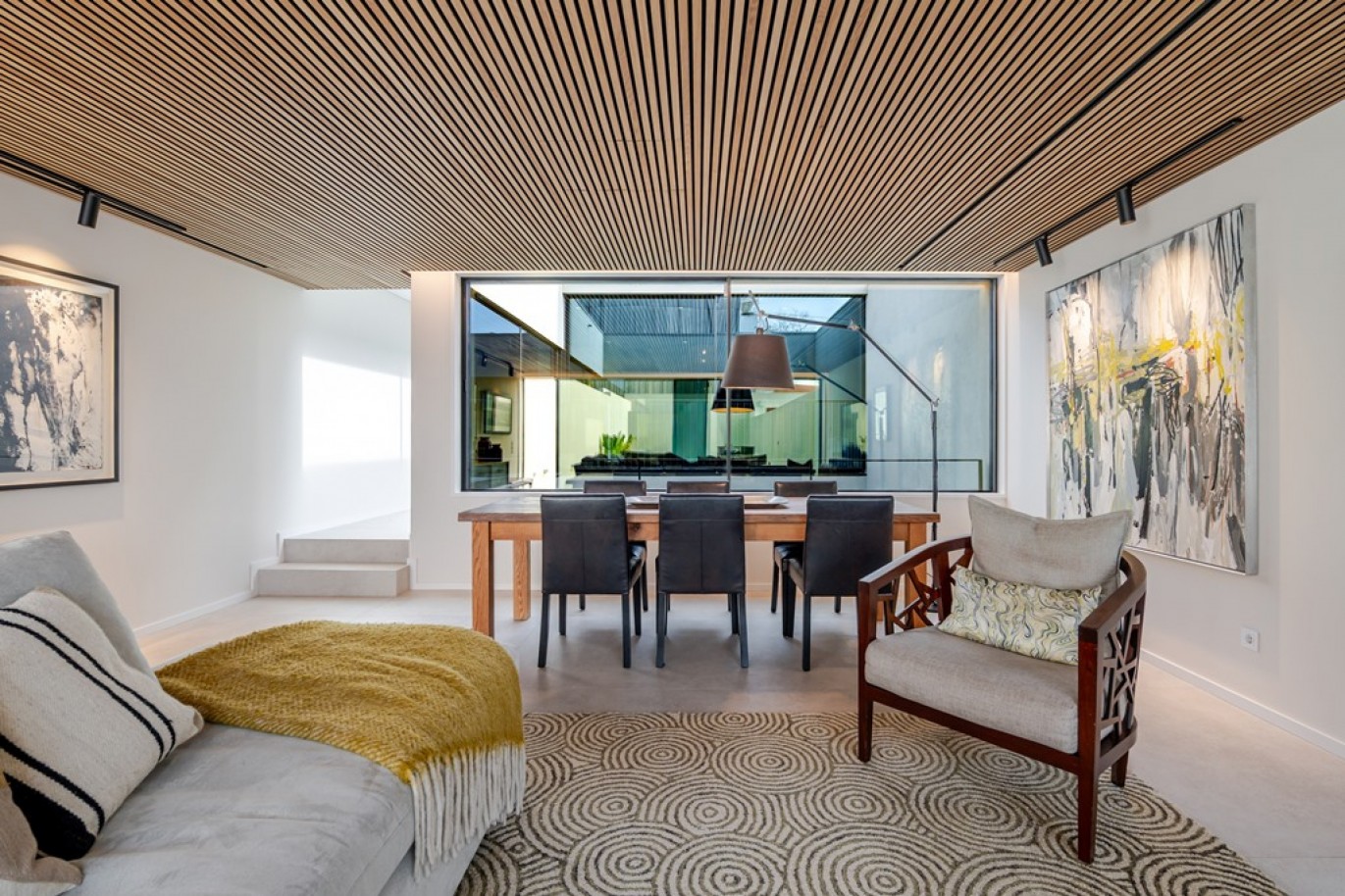 Moradia V3+1 com jardim e piscina para venda em Aldoar no Porto_362775