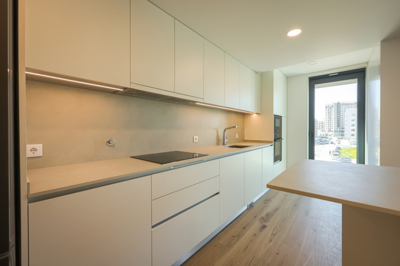 Apartamento T3 com varandas no Cais da Fonte Nova em Aveiro_362788