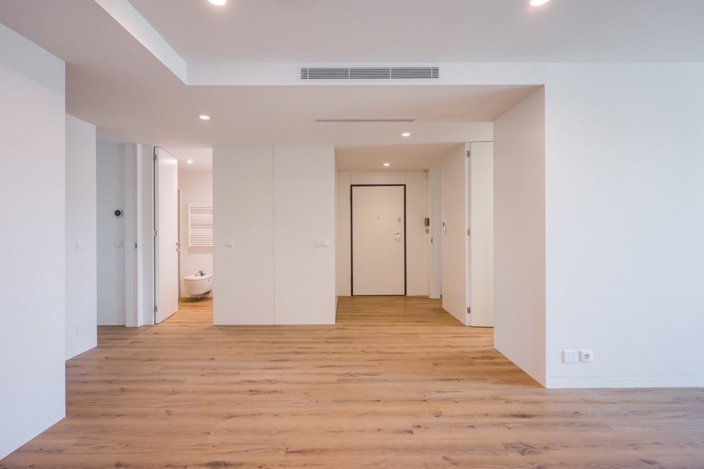 Apartamento T3 com varandas no Cais da Fonte Nova em Aveiro_362806