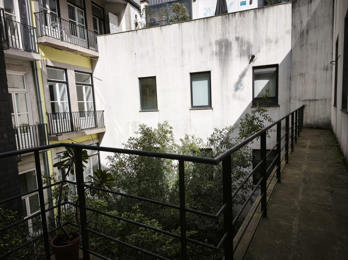 Two buildings for sale in the Historic Center of Porto, Portugal_362910