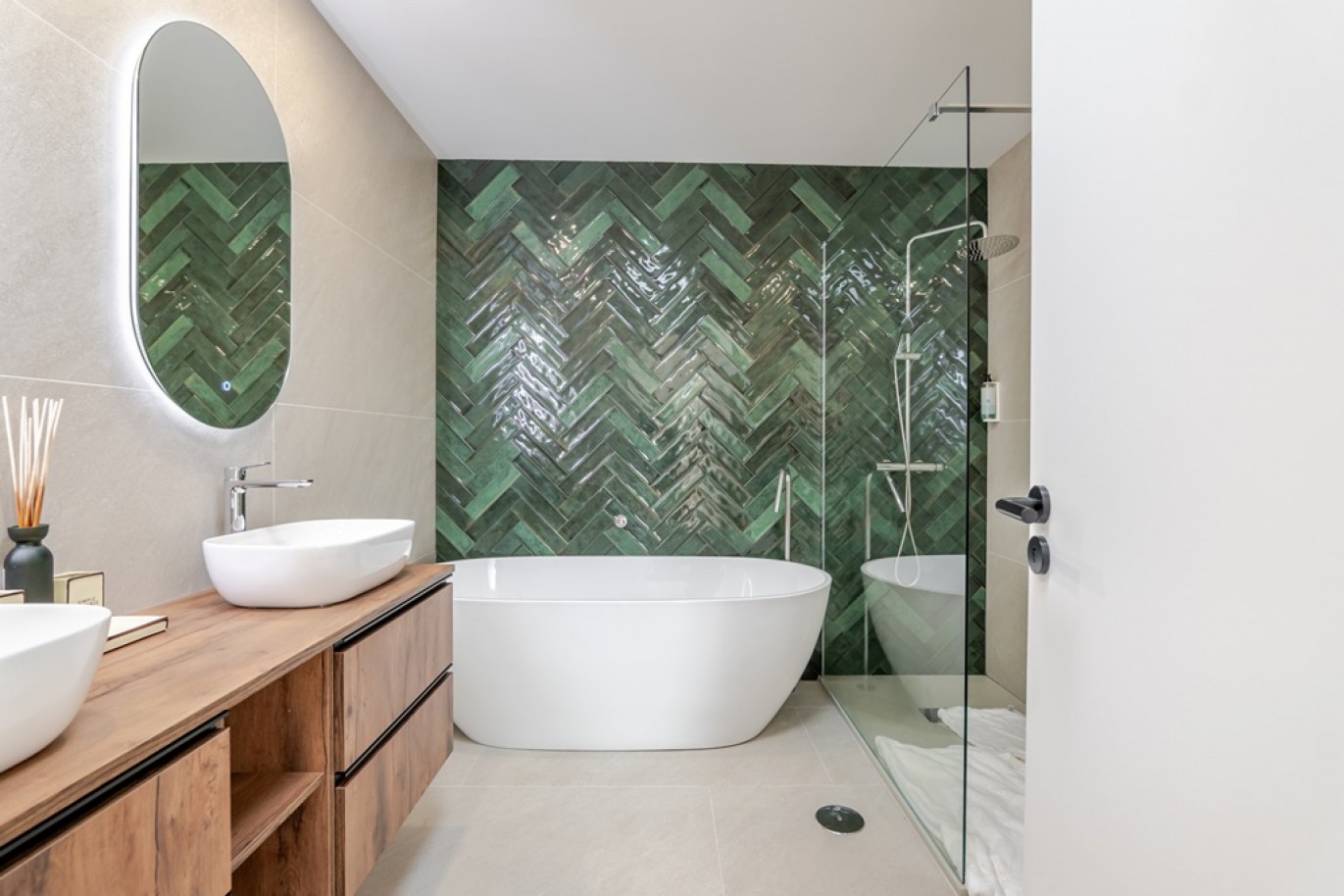 Moradia V4 com jardim e piscina em Ponte de Lima_363050