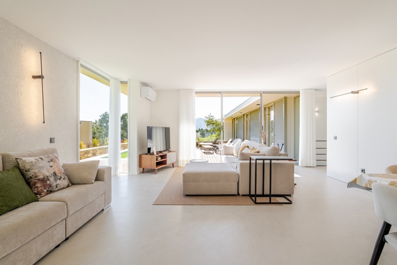 Moradia V4 com jardim e piscina em Ponte de Lima_363058