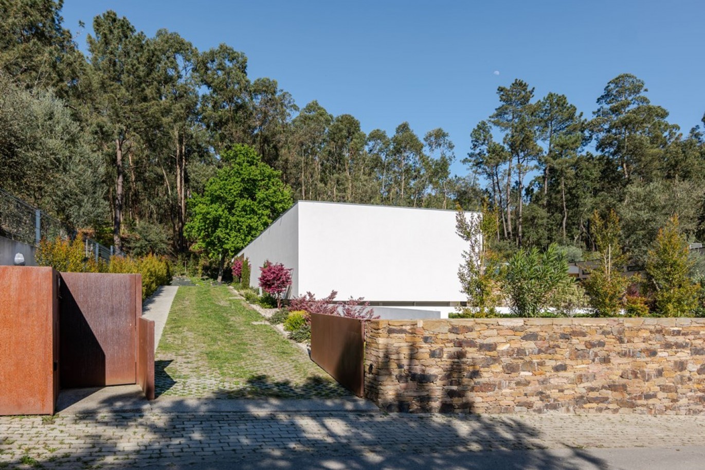 Moradia V4 com jardim e piscina em Ponte de Lima_363083