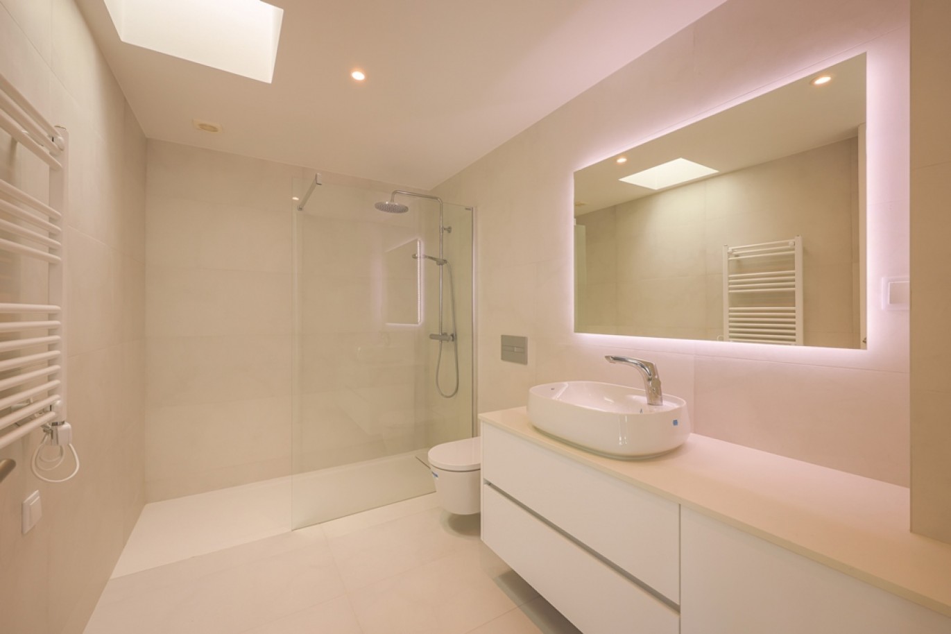 Vier Schlafzimmer Duplex-Wohnung mit Terrasse in Aveiro, Portugal_363090