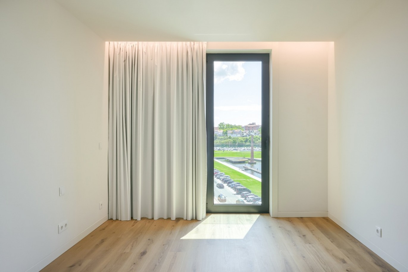 Vier Schlafzimmer Duplex-Wohnung mit Terrasse in Aveiro, Portugal_363111